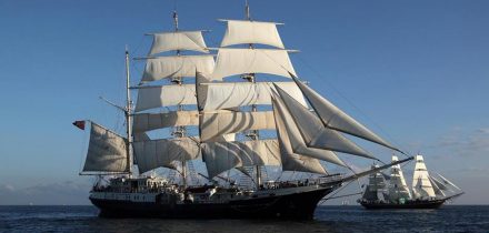 Sail on Tenacious with Classic Sailing