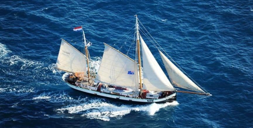 Sailing Holidays on Tecla with Classic Sailing