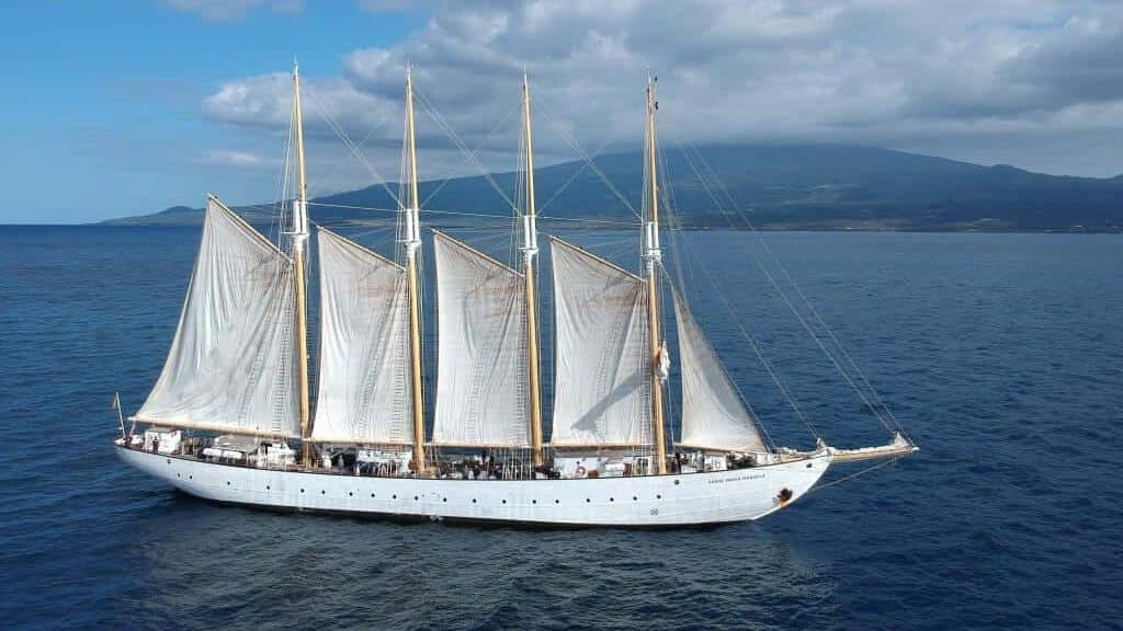 Santa Maria Manuela with Classic Sailing